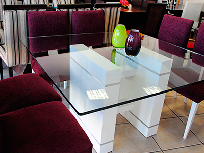 Sofás y sillones, sillas, mesas, tacks de tv, muebles en Córdoba