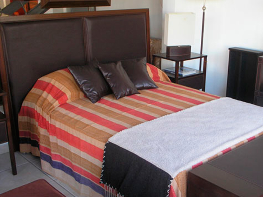 Sofás y sillones, sillas, mesas, tacks de tv, muebles en Córdoba