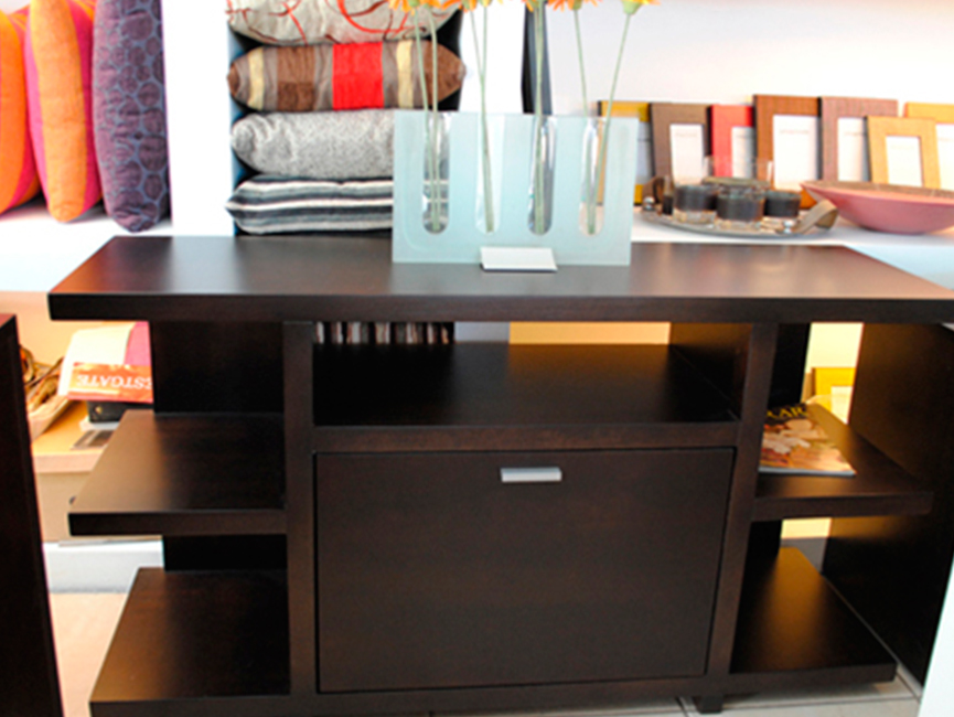 SOFAs y sillones, sillas, mesas, tacks de tv, muebles en Córdoba