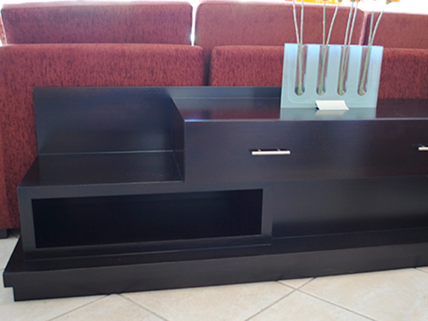 SOFAs y sillones, sillas, mesas, tacks de tv, muebles en Córdoba